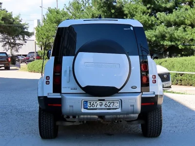 Land Rover DEFENDER