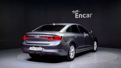 Renault Samsung SM6