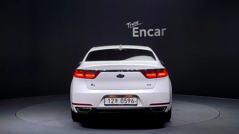 Kia K7