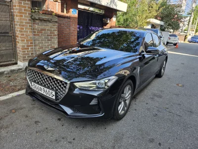 Genesis G70