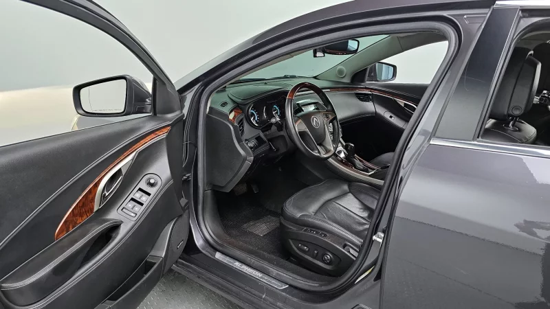Daewoo Alpheon