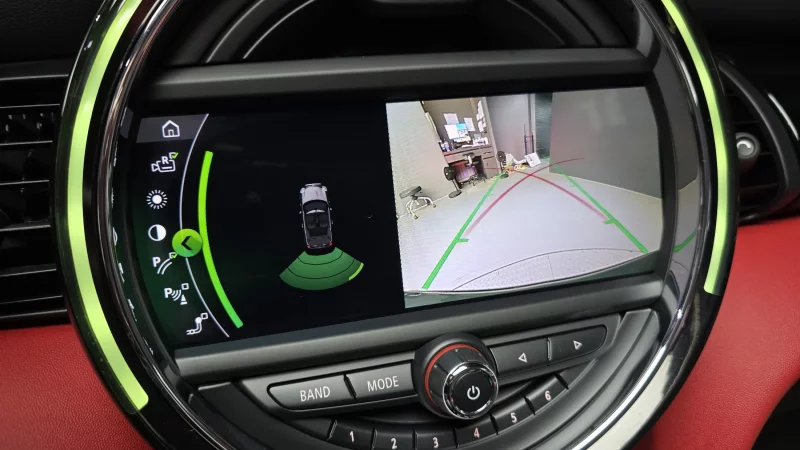 MINI Cooper Convertible