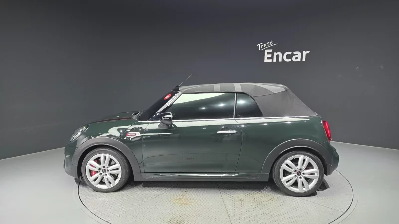 MINI Cooper Convertible