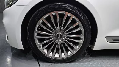 Kia K9