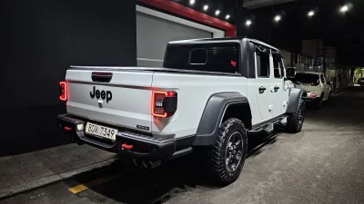 Jeep GLADIATOR