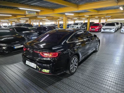 Renault Samsung SM6