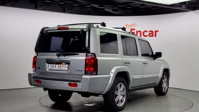 Jeep COMMANDER