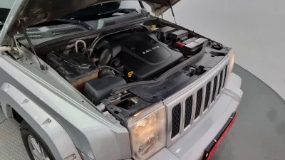 Jeep COMMANDER