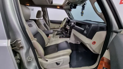 Jeep COMMANDER