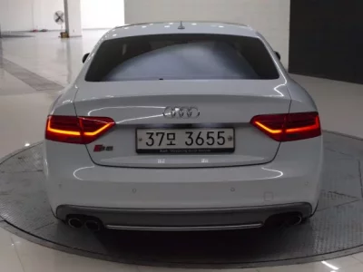 Audi S5