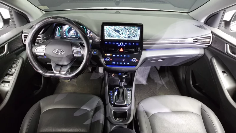 Hyundai Ioniq