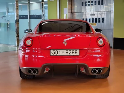 Ferrari 599