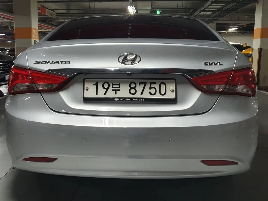 Hyundai Sonata 2012 г. лот №30384103 из Кореи, цены с доставкой во  Владивосток.