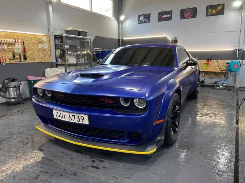 Dodge CHALLENGER