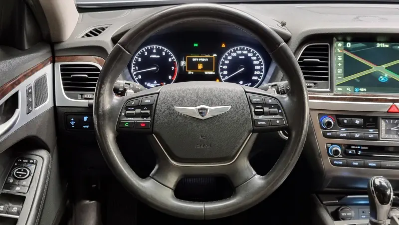 Hyundai Genesis