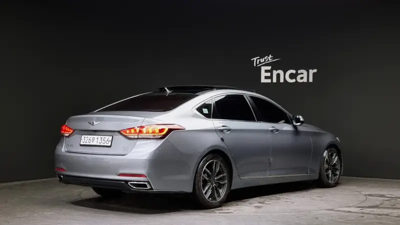 Hyundai Genesis