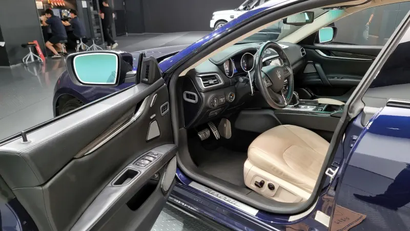 Maserati Ghibli