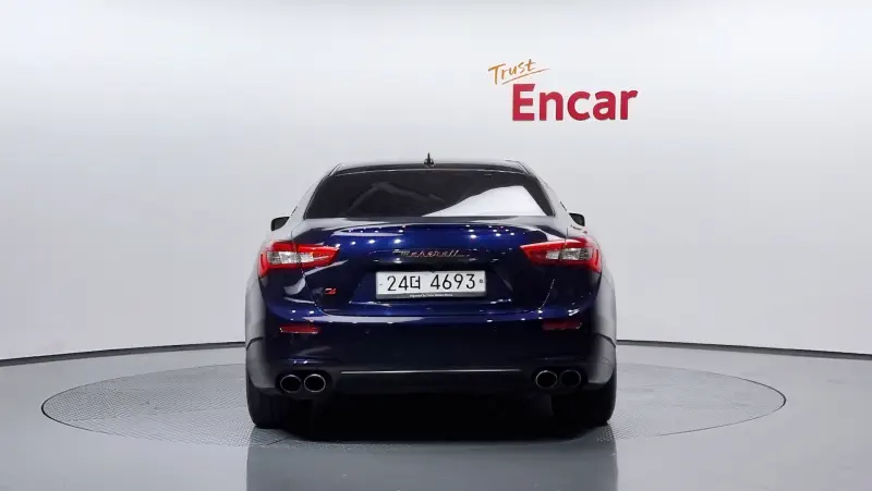 Maserati Ghibli