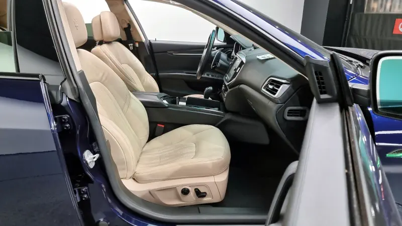 Maserati Ghibli