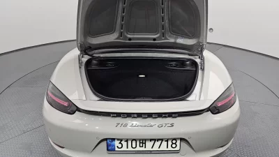 Porsche 718