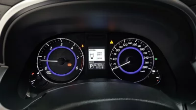 Infiniti QX70