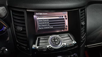 Infiniti QX70
