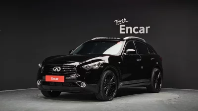 Infiniti QX70