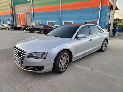 Audi A8