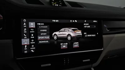 Porsche CAYENNE