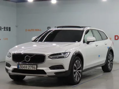 Volvo V90