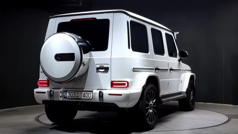 Mercedes-Benz G-Class