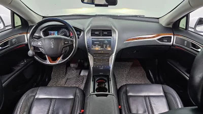 Lincoln MKZ