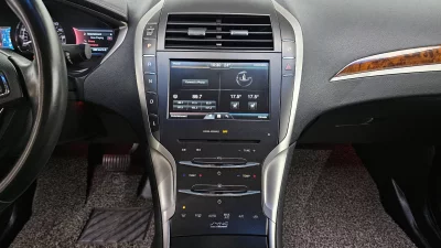 Lincoln MKZ