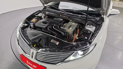 Lincoln MKZ