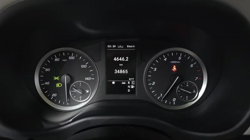 Mercedes-Benz V-Class