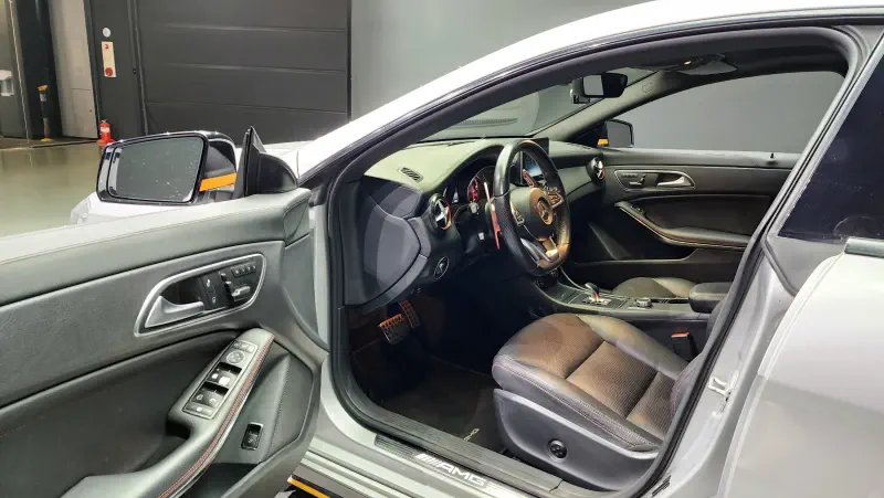 Mercedes-Benz CLA-Class
