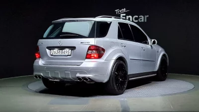 Mercedes-Benz M-class