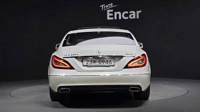 Mercedes-Benz CLS-Class