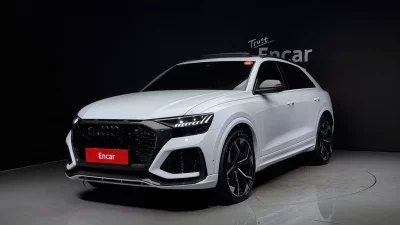 Audi RSQ8