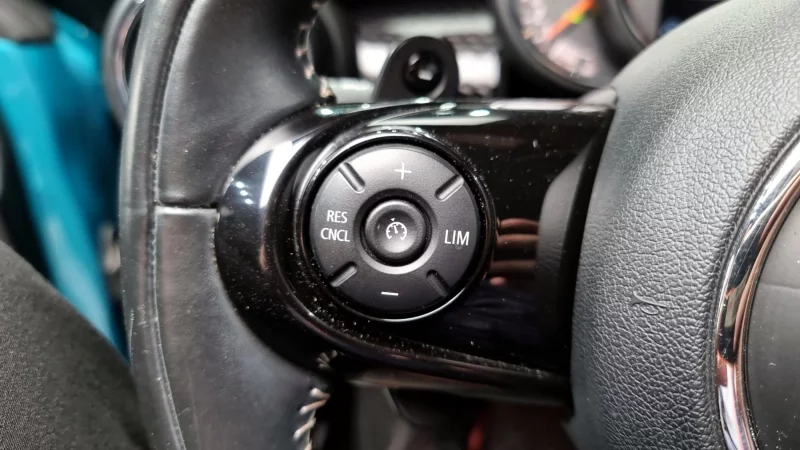 MINI Cooper Convertible