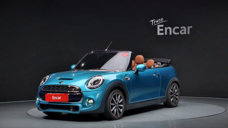 MINI Cooper Convertible