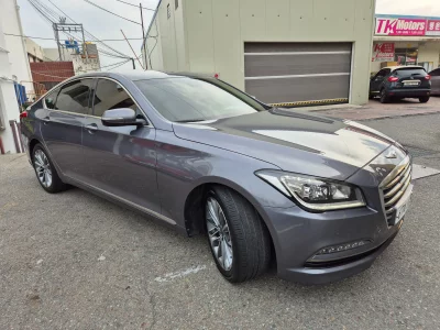 Hyundai Genesis