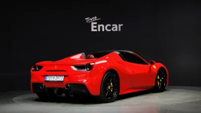 Ferrari 488