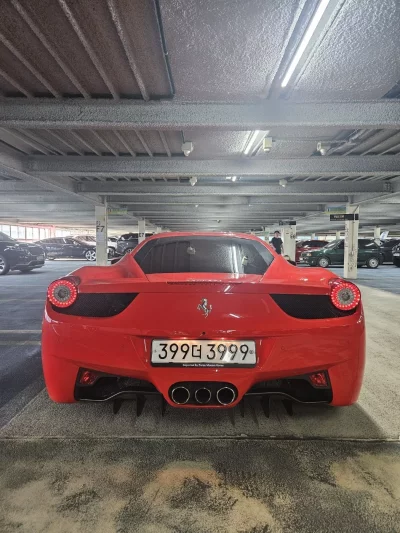 Ferrari 458