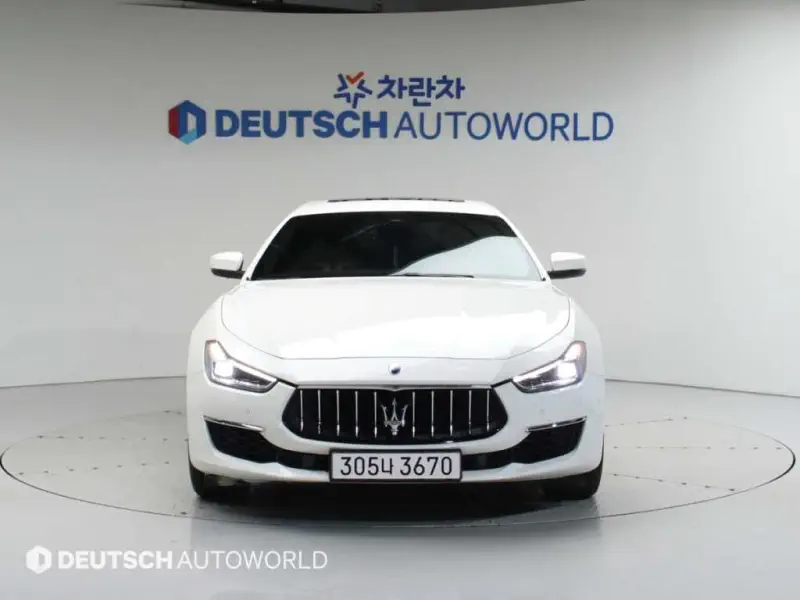 Maserati Ghibli