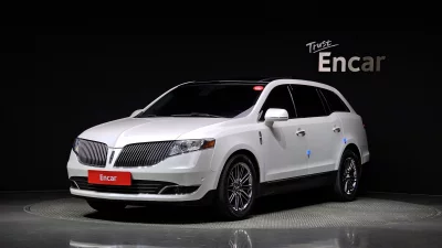 Lincoln MKT