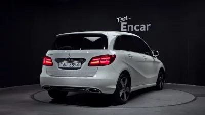 Mercedes-Benz My B