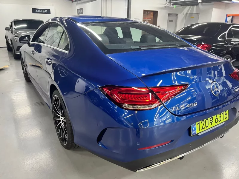 Mercedes-Benz CLS-Class