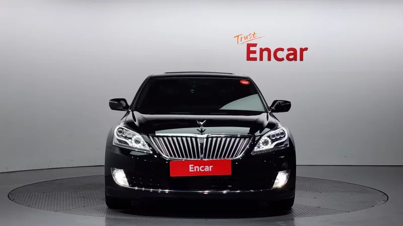 Hyundai Equus