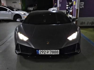 Lamborghini HURACAN